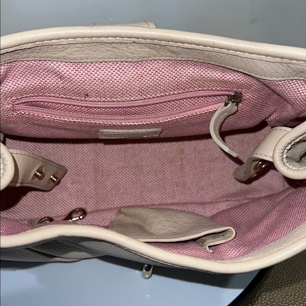 Dooney & Bourke Cream Leather Shoulder Bag - Picture 13 of 16